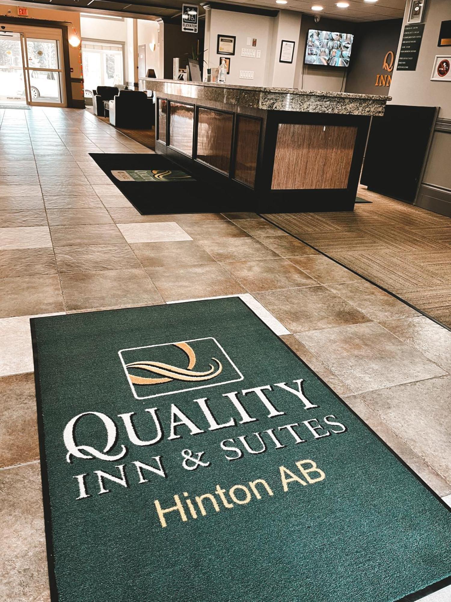Quality Inn & Suites Hinton Exteriér fotografie