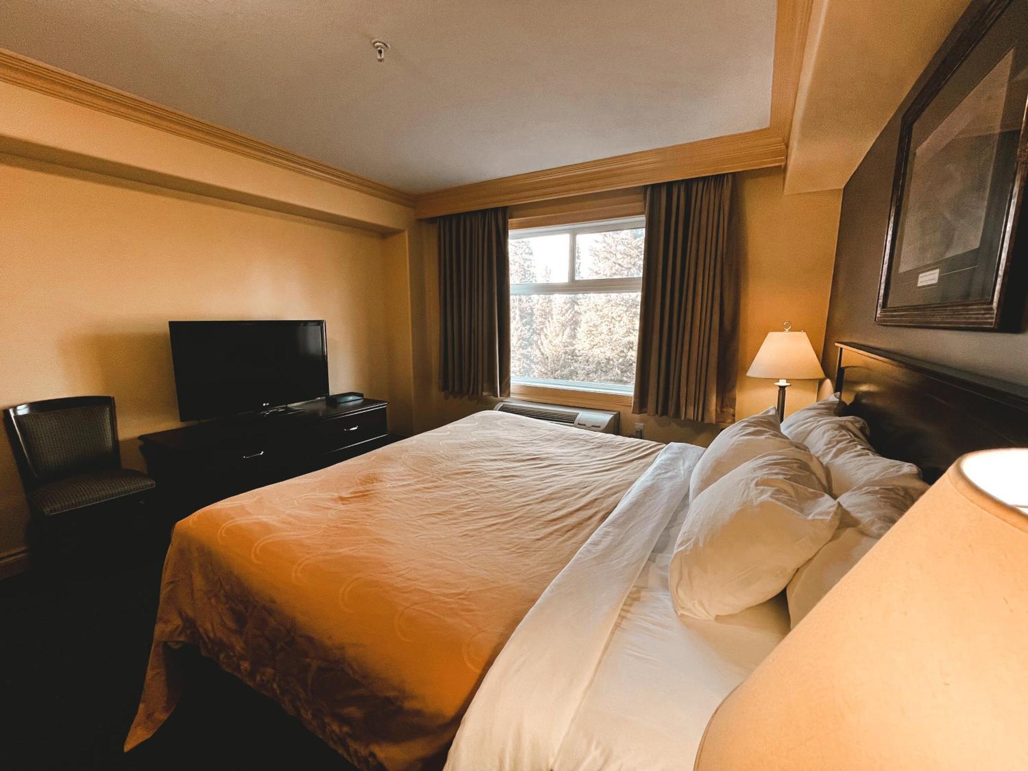Quality Inn & Suites Hinton Pokoj fotografie