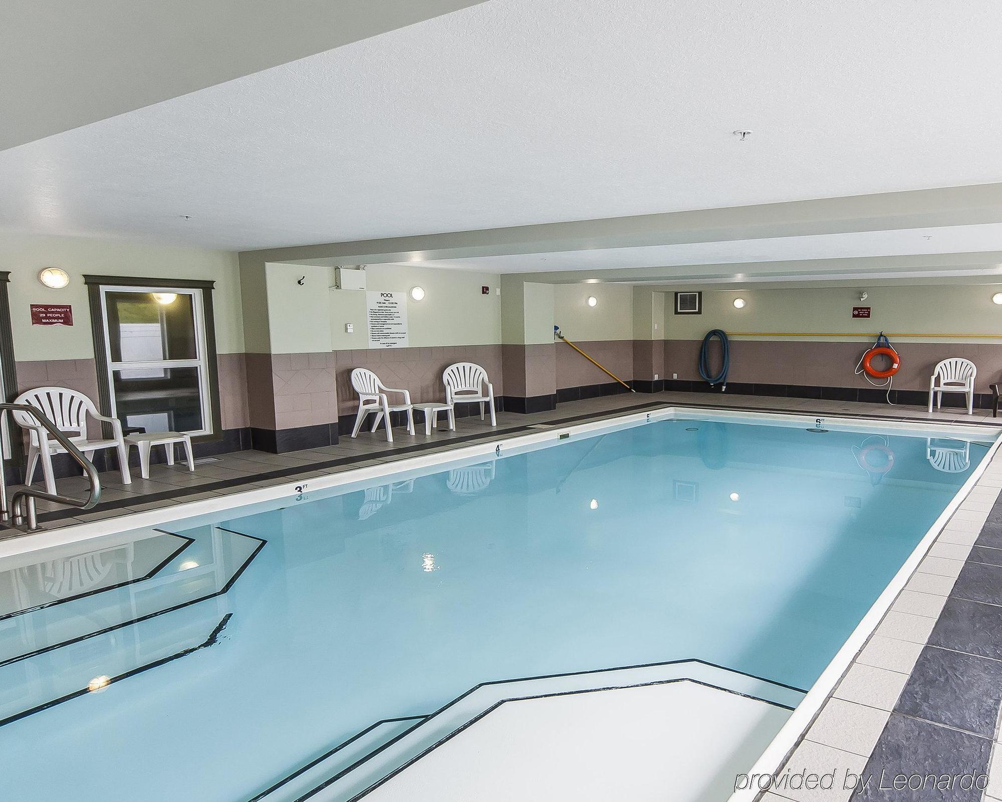 Quality Inn & Suites Hinton Exteriér fotografie